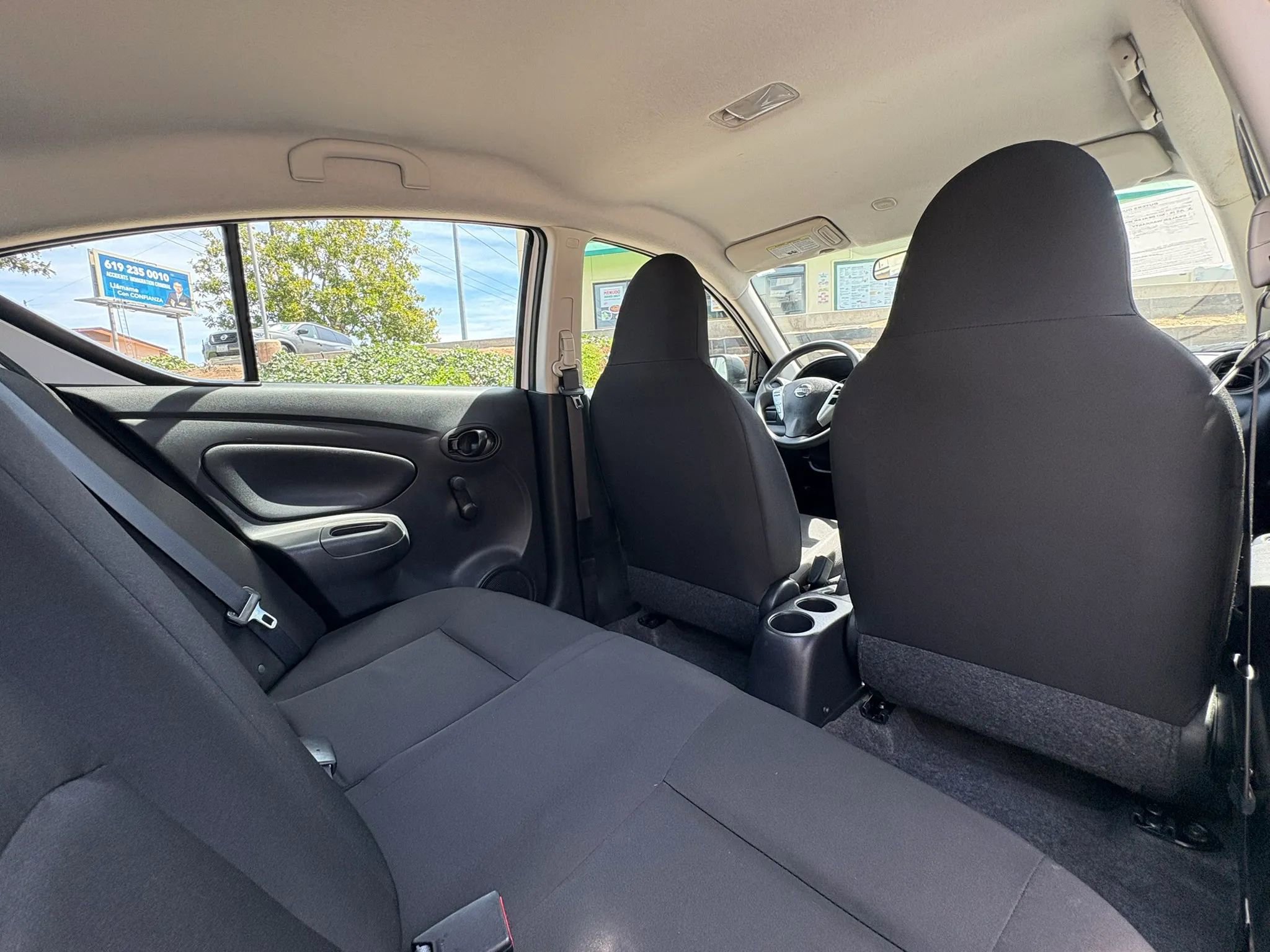 Used 2015 Nissan Versa S Plus FWD image 14