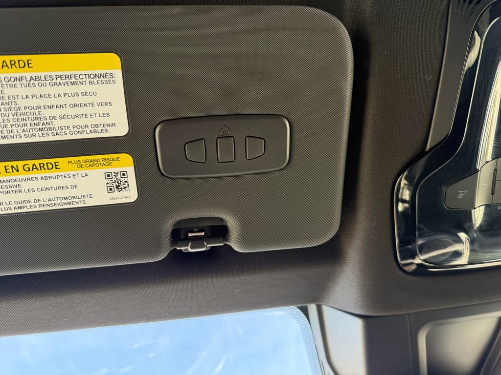 Used 2024 Dodge Hornet R/T image 27