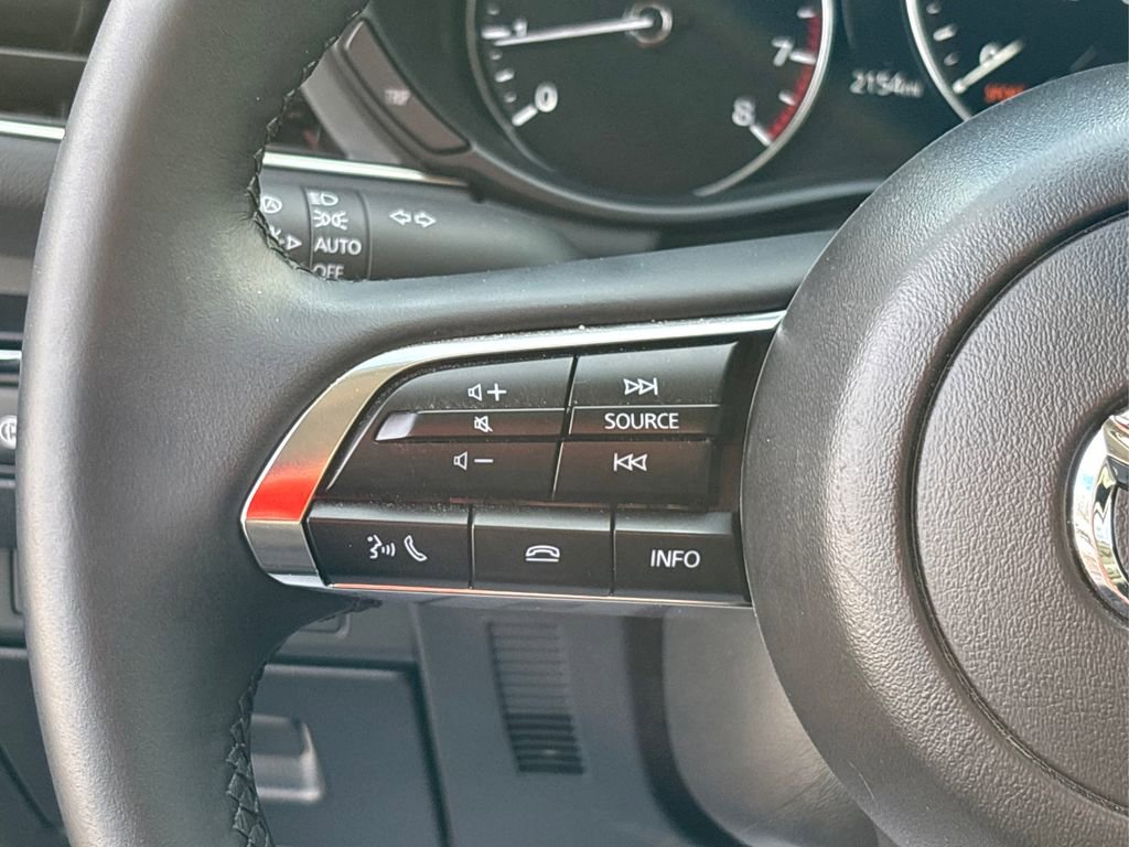 Used 2025 MAZDA MAZDA3 s image 24