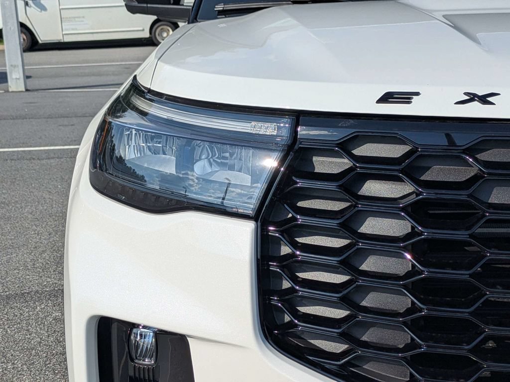 New 2026 Ford Explorer ST-Line RWD image 9