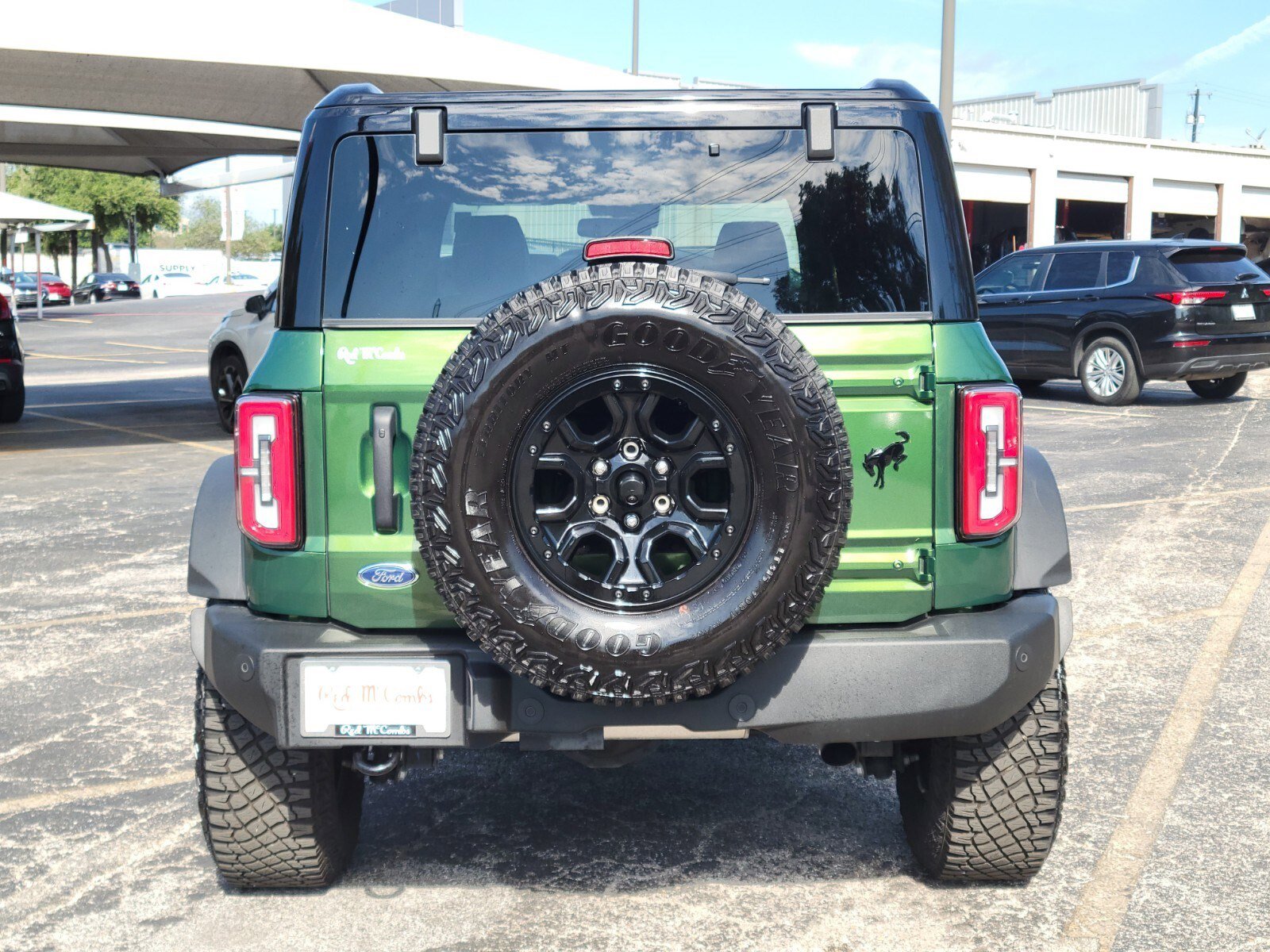 Used 2024 Ford Bronco Wildtrak image 4