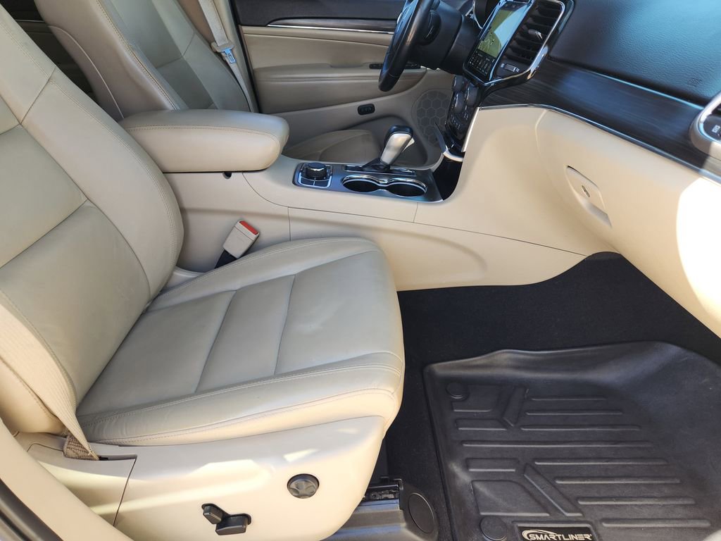 Used 2020 Jeep Grand Cherokee Limited w/ Premium Lighting Group AWD/4WD image 20