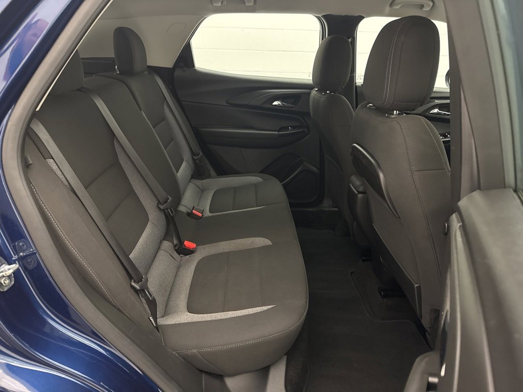 Used 2022 Chevrolet TrailBlazer LS image 34
