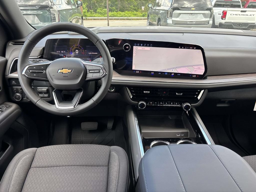 New 2026 Chevrolet Suburban LS AWD/4WD image 7
