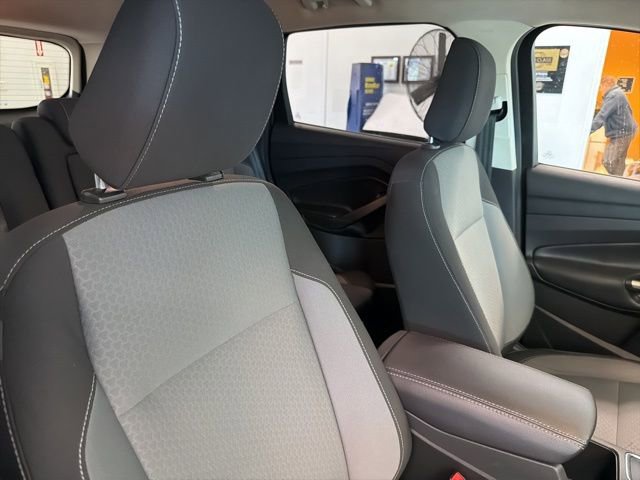 Used 2018 Ford Escape SE image 28