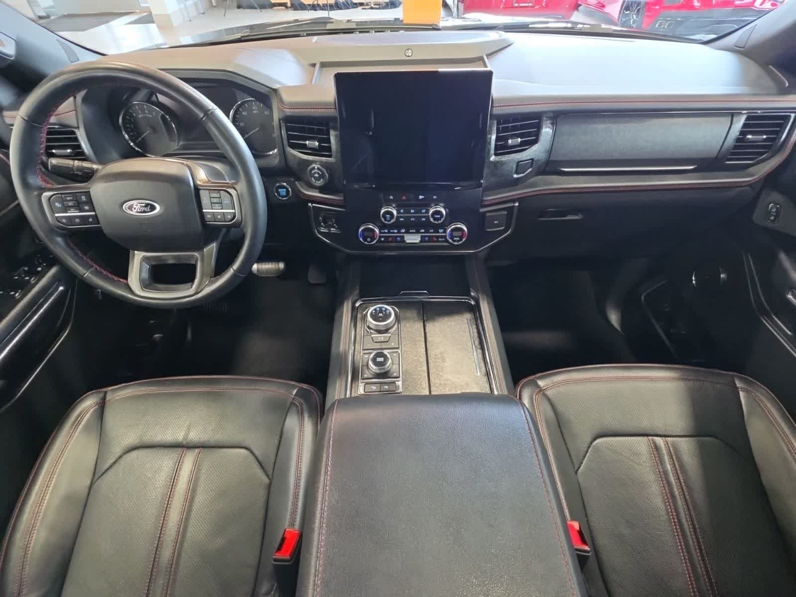 Used 2023 Ford Expedition Limited AWD/4WD image 32