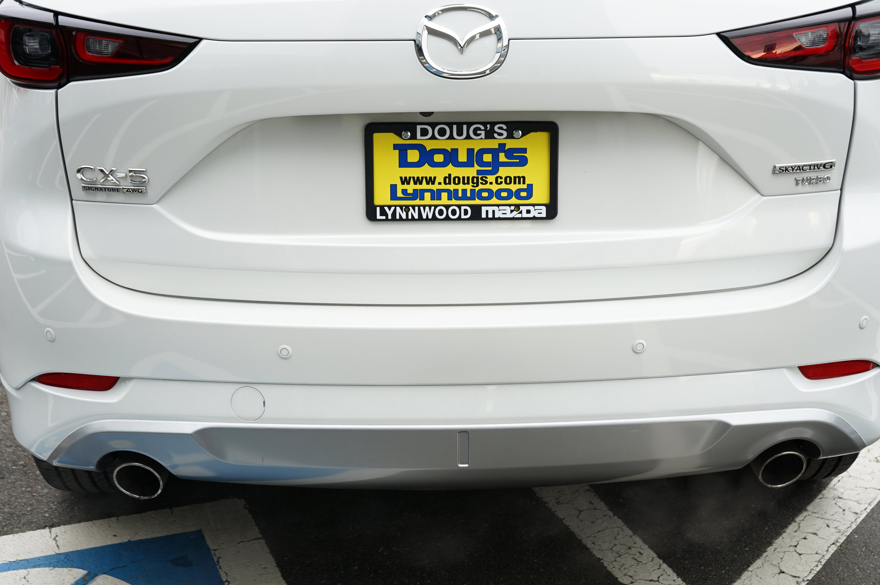 Certified 2025 MAZDA CX-5 Signature image 10