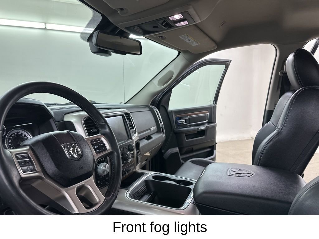 Used 2017 RAM 1500 Laramie image 33