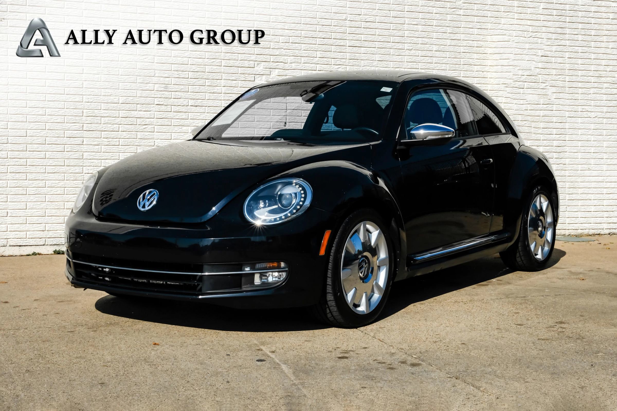 Used 2013 Volkswagen Beetle 2.0T