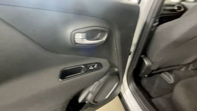 Used 2021 Jeep Renegade Sport AWD/4WD image 15