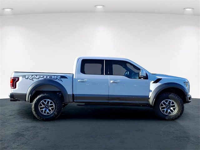Used 2018 Ford F150 Raptor w/ Equipment Group 802A Luxury image 23