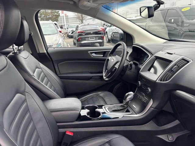 Used 2018 Ford Edge SEL w/ Equipment Group 201A image 14