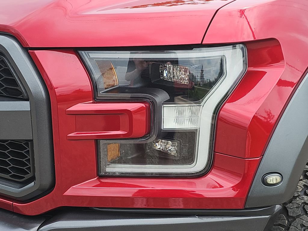 Used 2018 Ford F150 Raptor w/ Equipment Group 802A Luxury AWD/4WD image 29