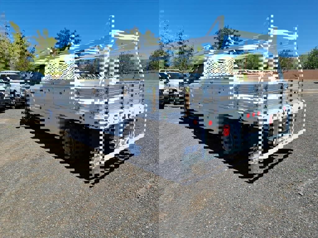 New 2026 Ford F550 2WD Crew Cab Super Duty image 5