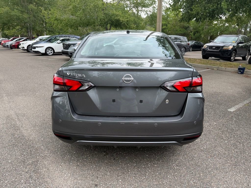 Used 2025 Nissan Versa S w/ Trunk Package FWD image 5
