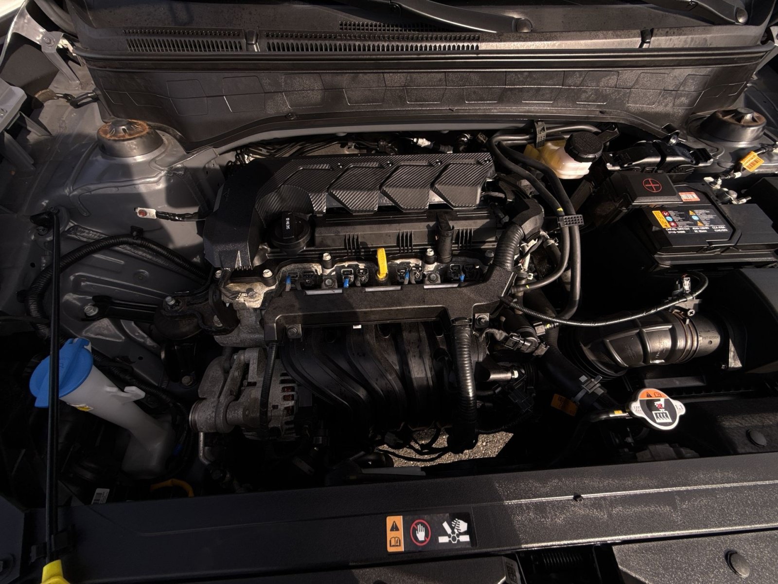 Certified 2024 Hyundai Venue Limited FWD image 29