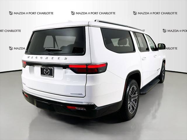 Used 2023 Jeep Wagoneer L Series II AWD/4WD image 36