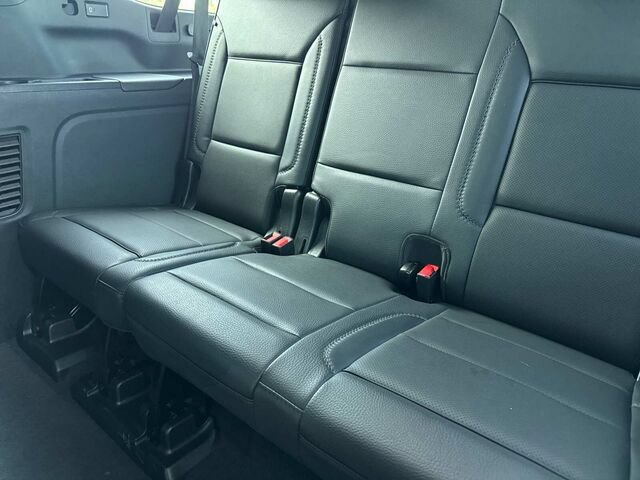 Used 2023 GMC Yukon XL Denali w/ Denali Reserve Package AWD/4WD image 20