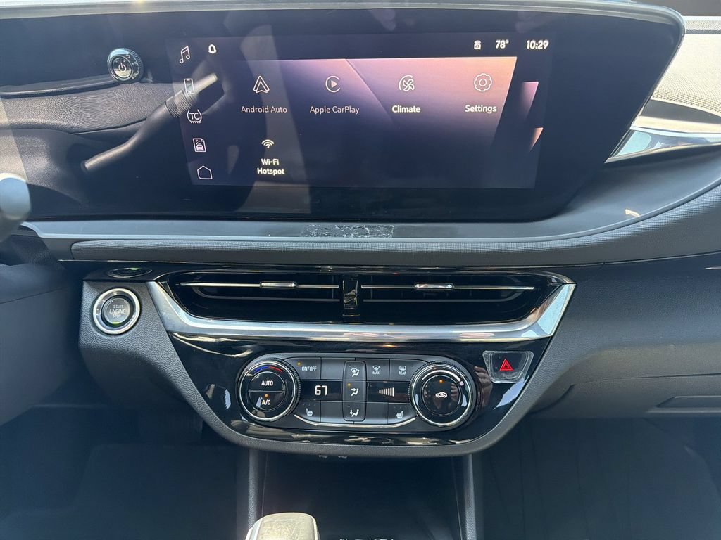 Used 2024 Buick Envista Sport Touring w/ Convenience I Package FWD image 18