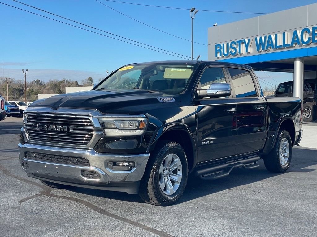 Used 2020 RAM 1500 Laramie AWD/4WD image 3