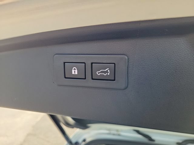 Used 2022 Subaru Outback Limited AWD/4WD image 10