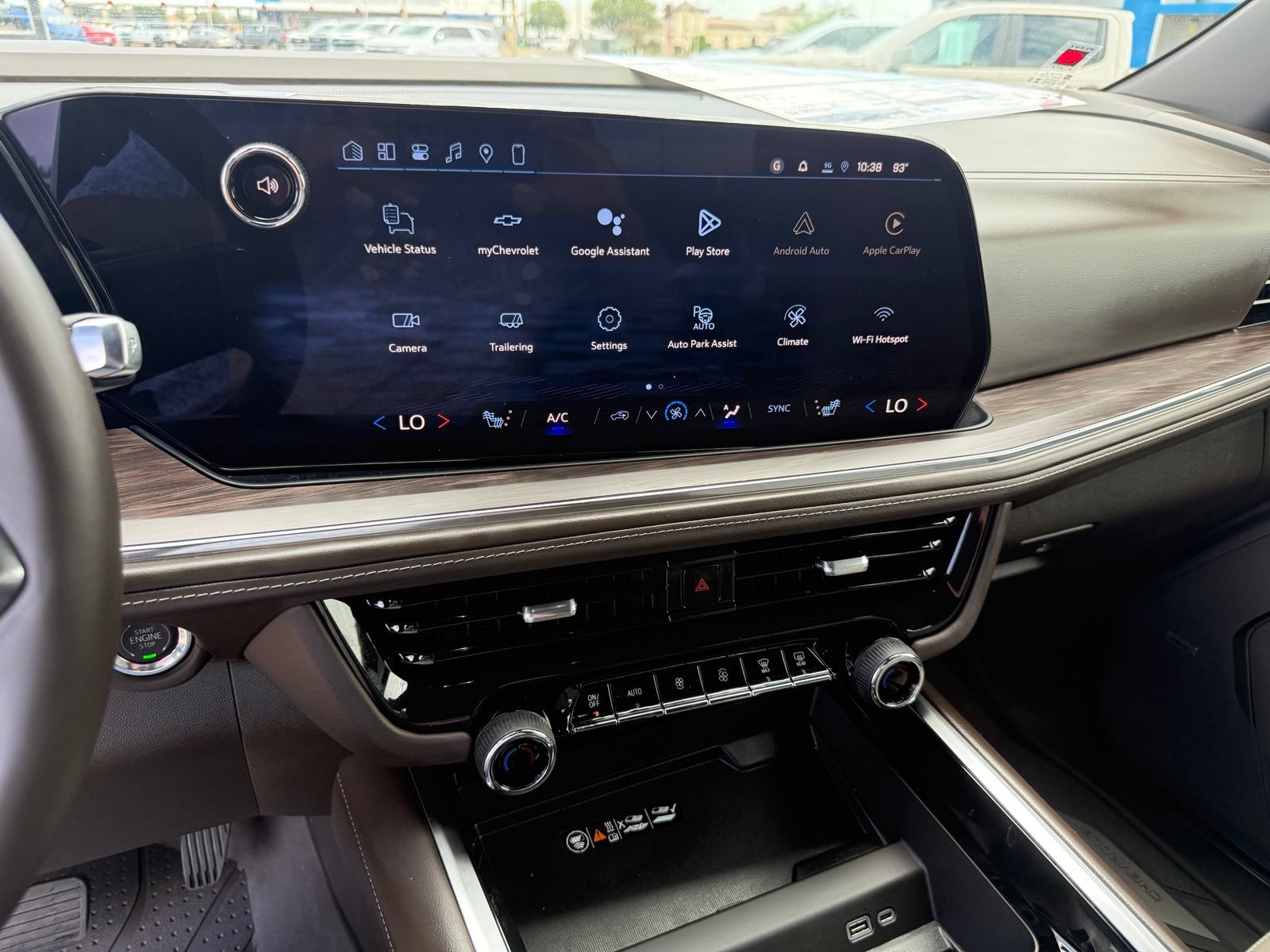 New 2026 Chevrolet Tahoe LT w/ Comfort Package AWD/4WD image 23