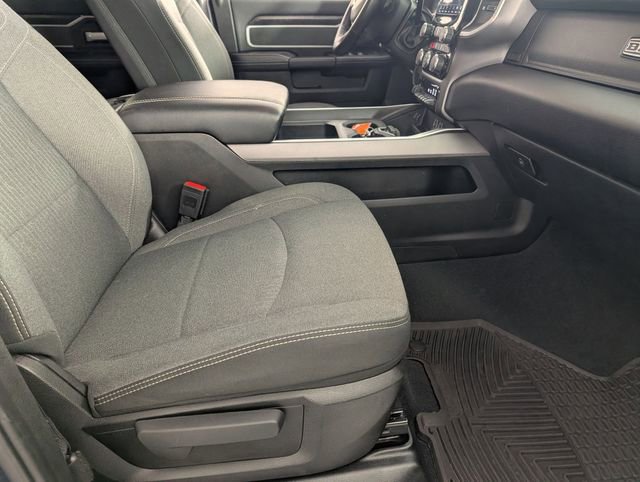 Used 2022 RAM 2500 Big Horn w/ Level C Equiment Group image 33