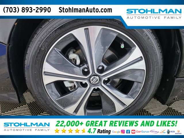 Used 2020 Nissan Leaf SV w/ SV Technology Package FWD image 9