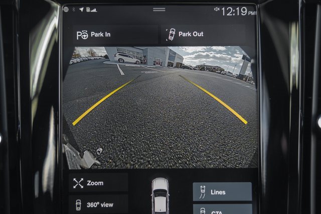 Used 2020 Volvo S90 T6 Inscription image 40