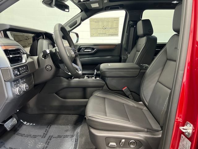 New 2026 GMC Yukon XL Denali w/ Sun & Power Step Package image 9