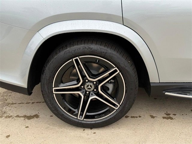 New 2026 Mercedes-Benz GLS 450 4MATIC image 4