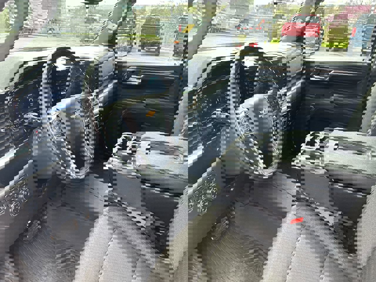 Used 2023 Chevrolet Silverado 1500 LT w/ Z71 Off-Road Package image 25