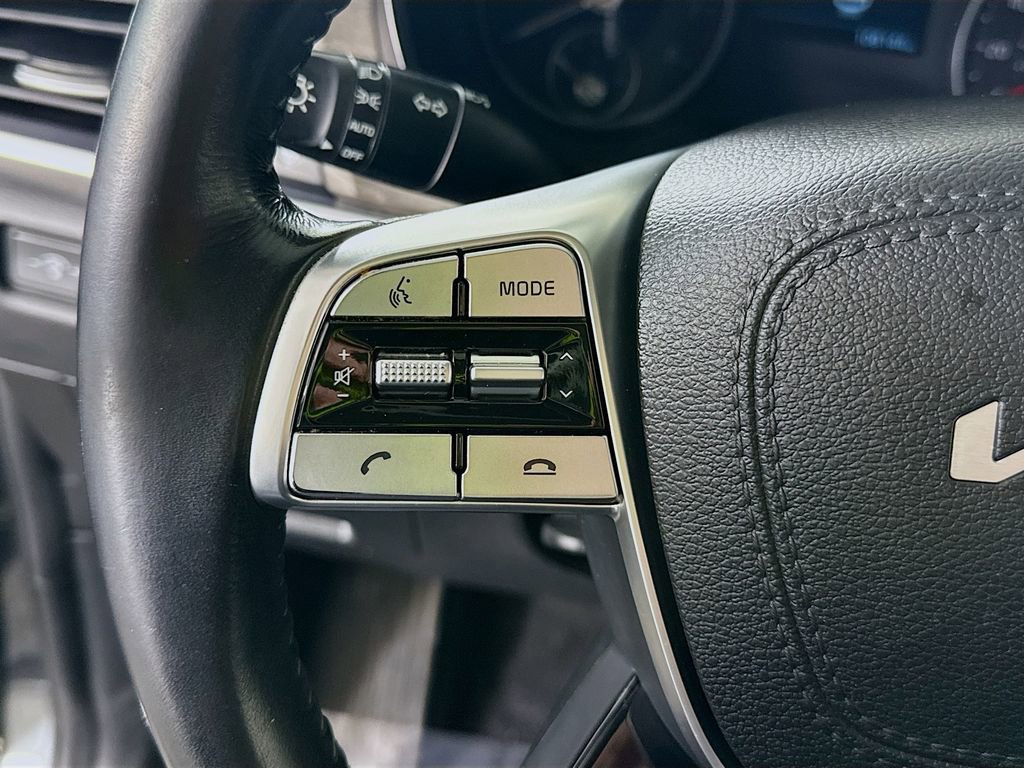 Used 2022 Kia Telluride EX w/ Towing Package image 22