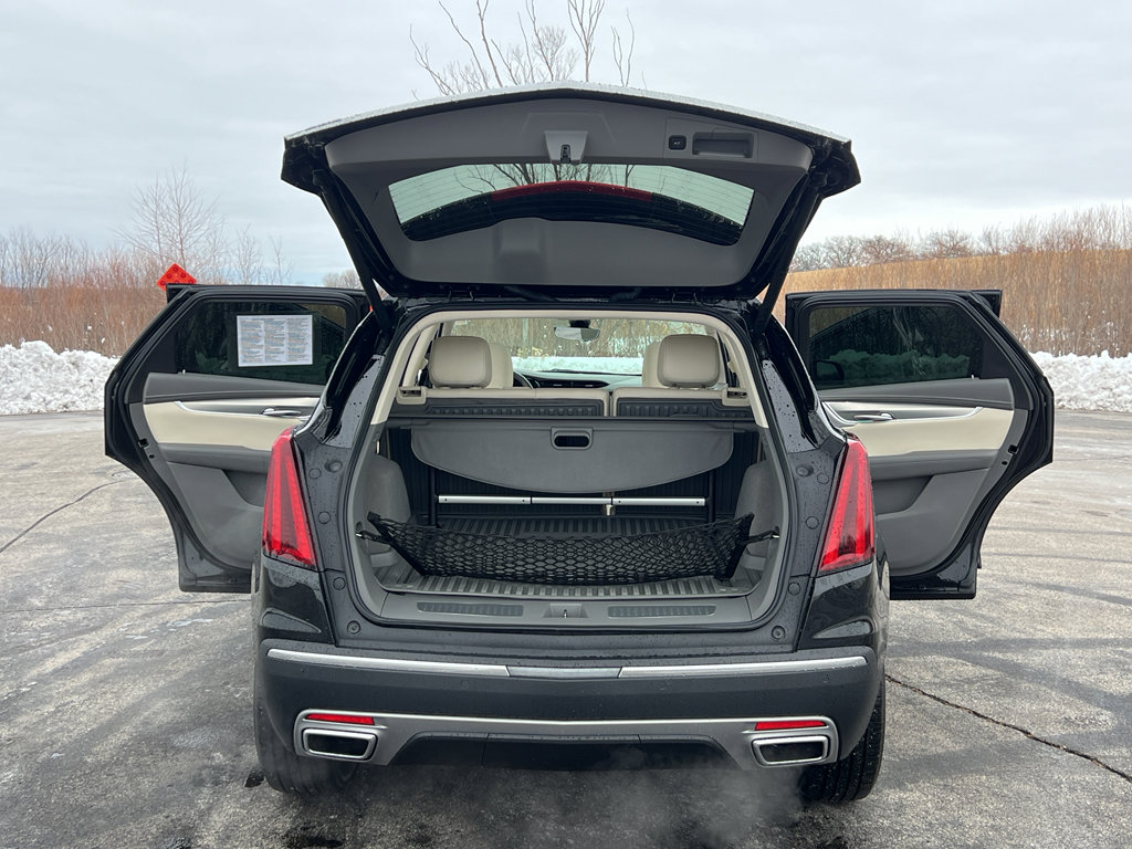 Used 2021 Cadillac XT5 Premium Luxury image 40