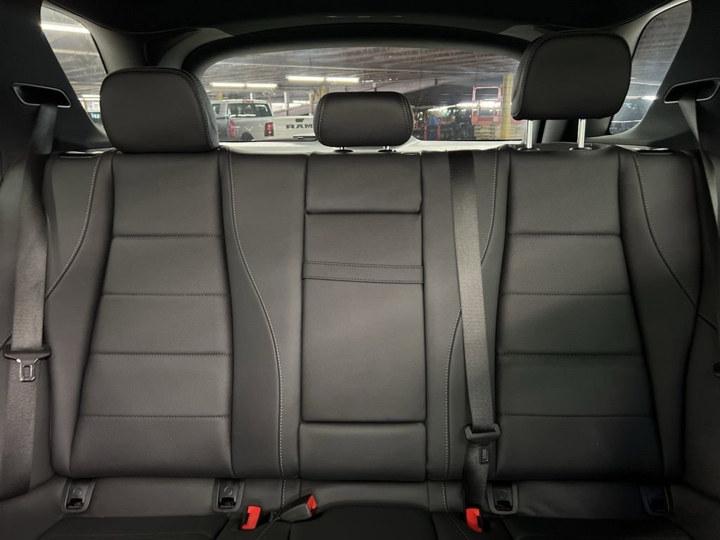 Used 2025 Mercedes-Benz GLE 350 4MATIC image 22