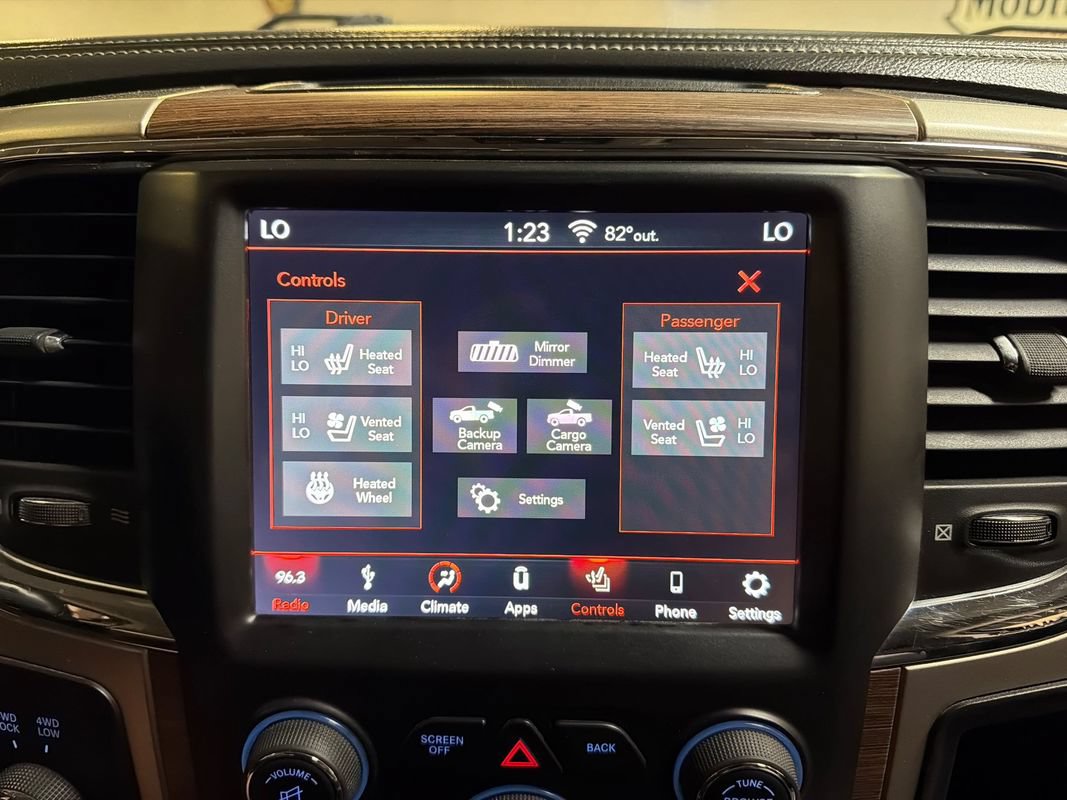 Used 2018 RAM 2500 Laramie w/ Off Road Package AWD/4WD image 23