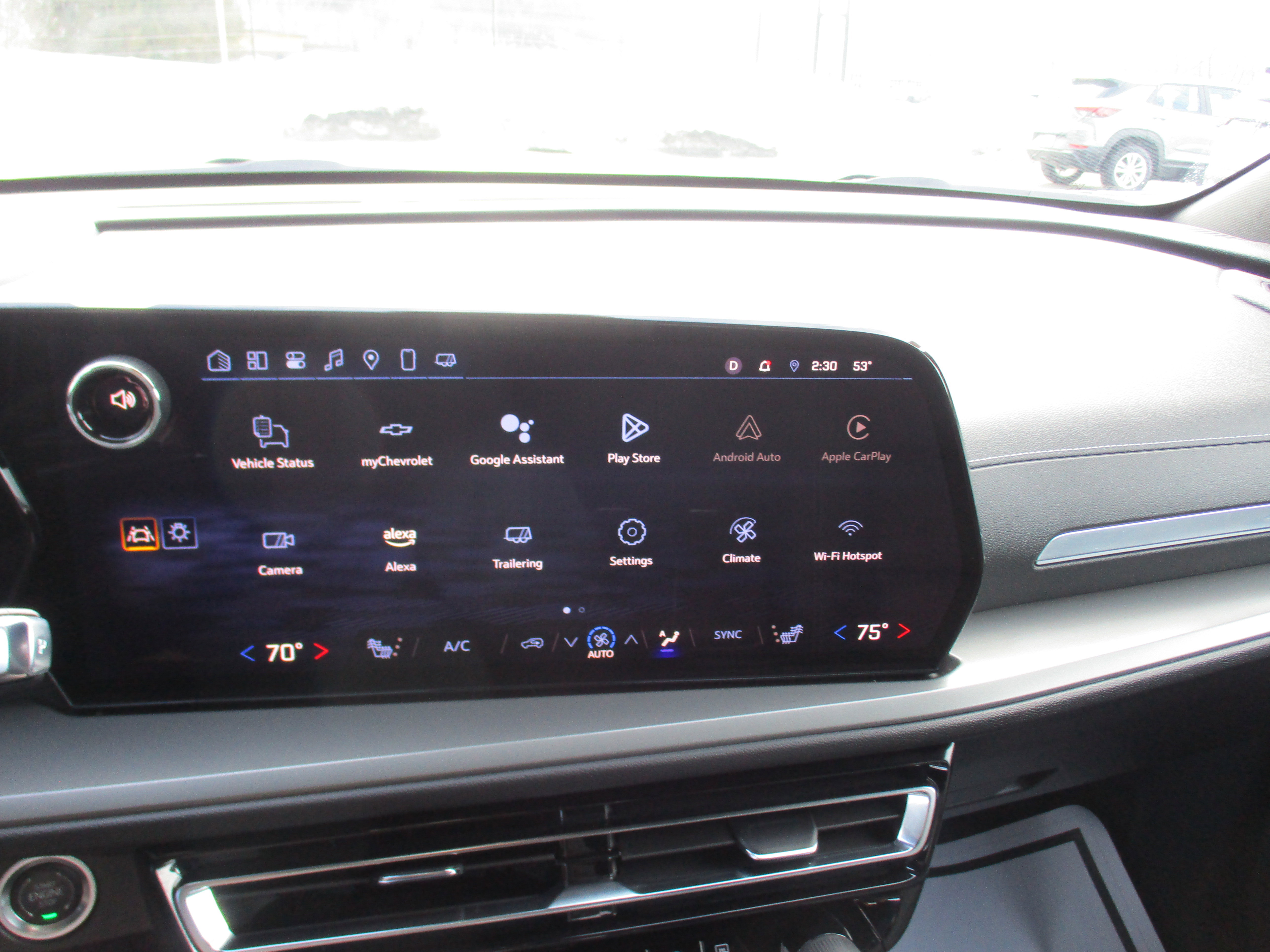 Certified 2025 Chevrolet Traverse LT w/ LPO, Floor Liner Package image 18