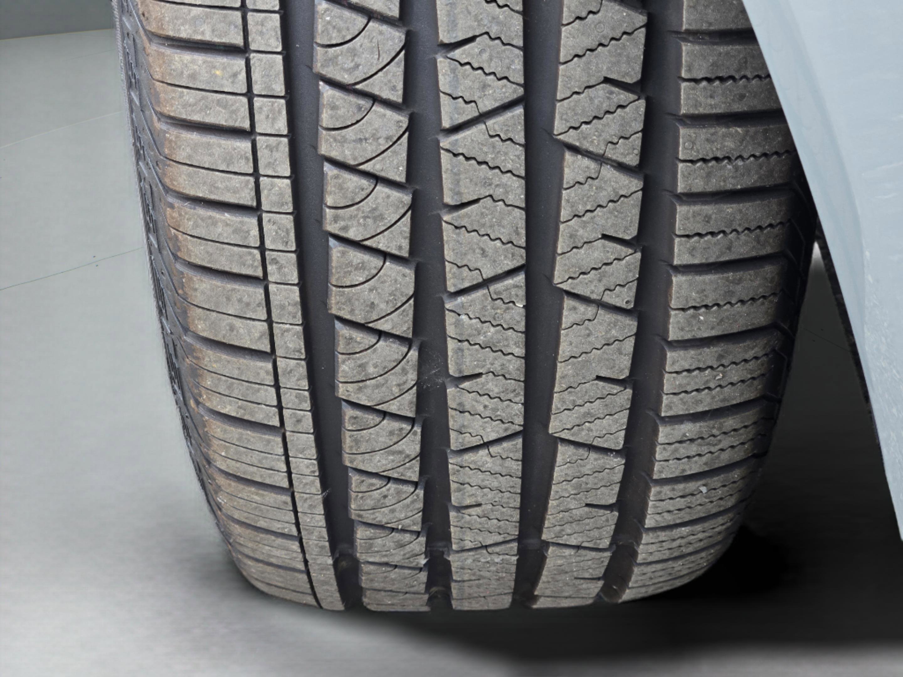 New 2026 Volvo XC60 B5 Plus w/ Protection Package Premier image 34