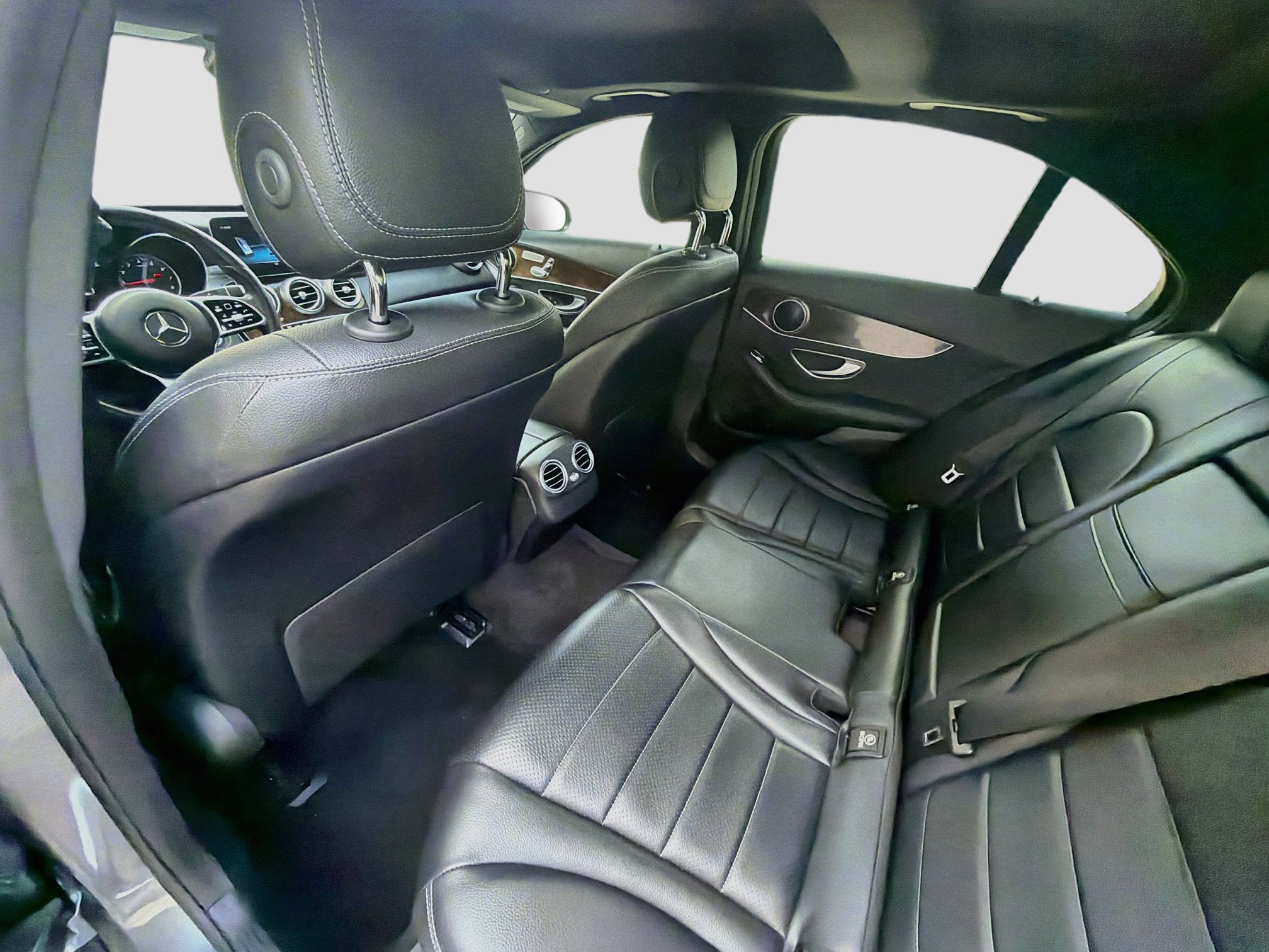 Used 2019 Mercedes-Benz C 300 4MATIC Sedan image 24