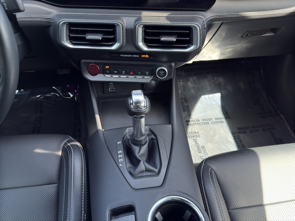Used 2025 Ford Mustang Premium RWD image 18