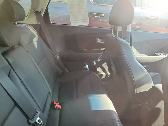 Used 2022 Kia Niro Touring Special Edition FWD image 9