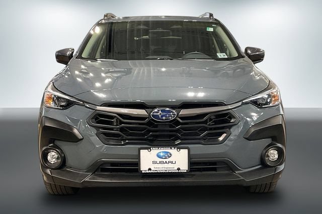 Used 2025 Subaru Crosstrek 2.5i Limited AWD/4WD image 2