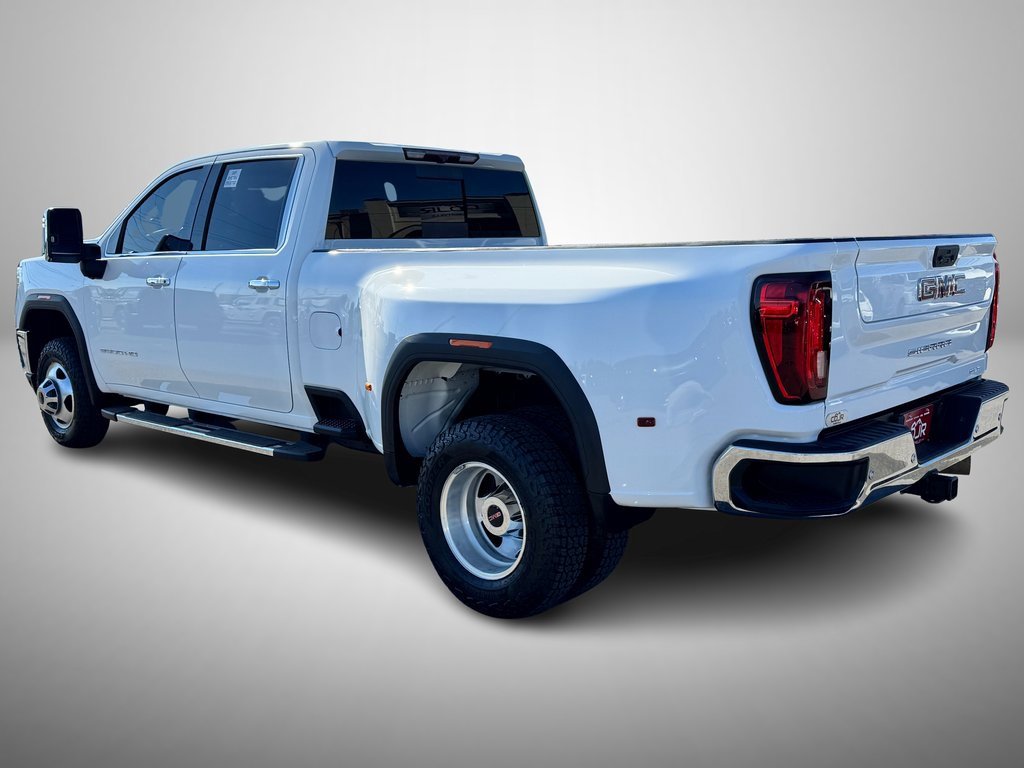 Used 2021 GMC Sierra 3500 SLT w/ SLT Preferred Package image 4