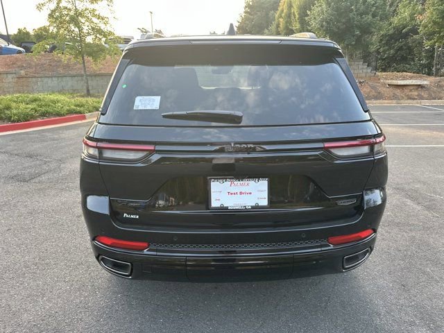 New 2025 Jeep Grand Cherokee Summit image 6