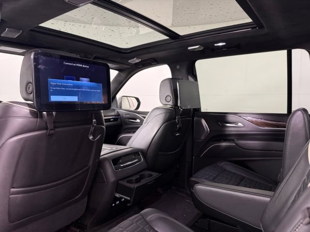 Used 2022 Cadillac Escalade ESV Sport Platinum AWD/4WD image 22