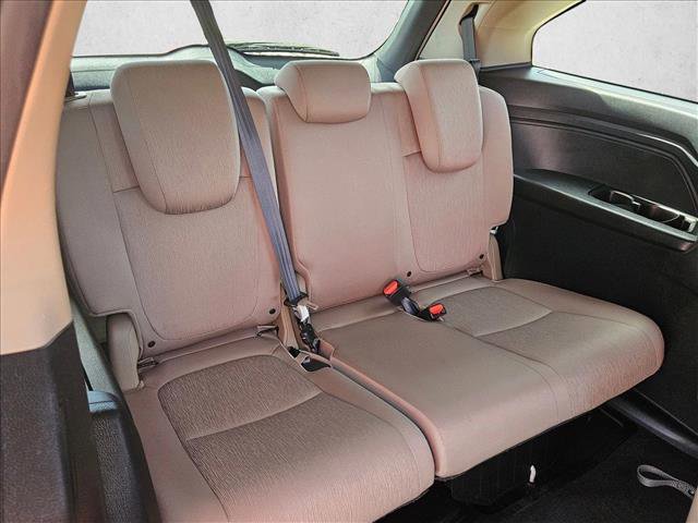 Used 2018 Honda Odyssey LX image 18