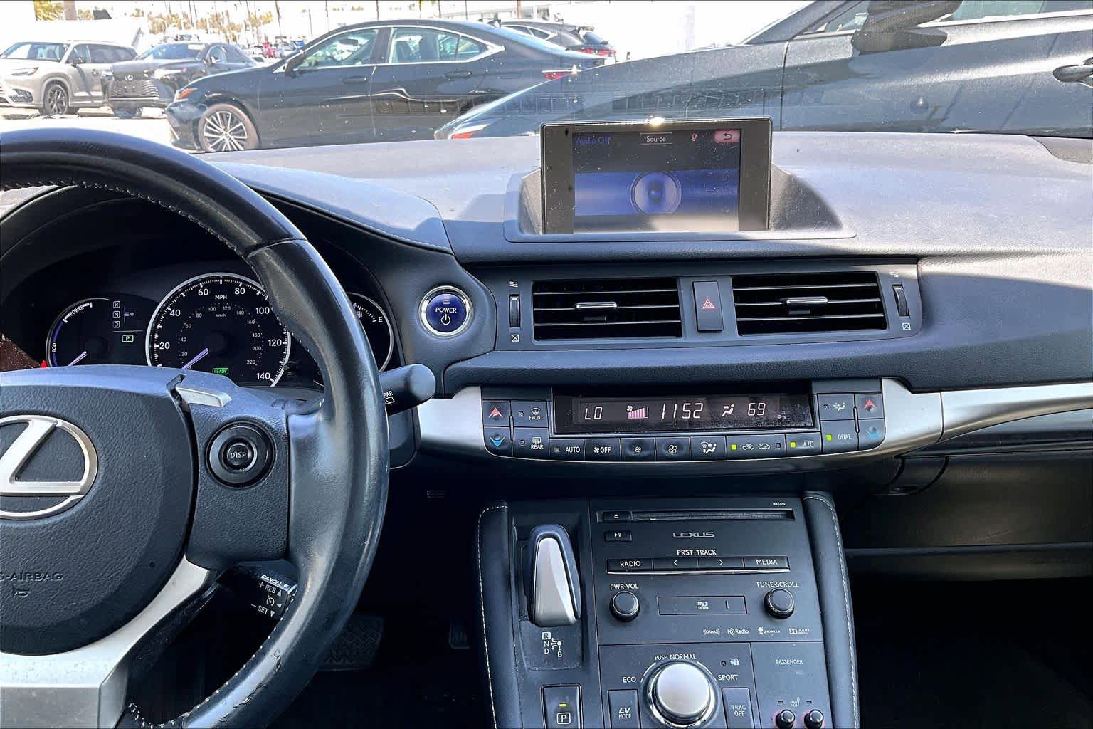 Used 2014 Lexus CT 200h FWD image 6