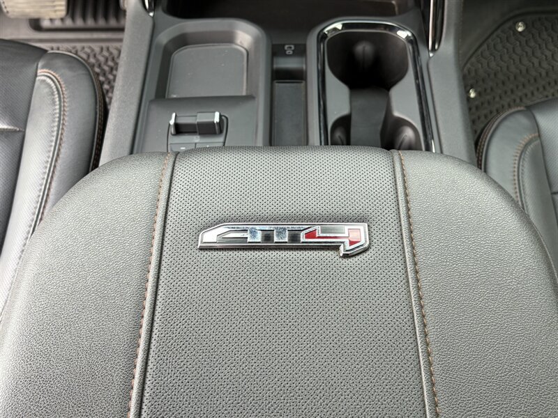 Used 2025 GMC Sierra 2500 AT4 AWD/4WD image 23