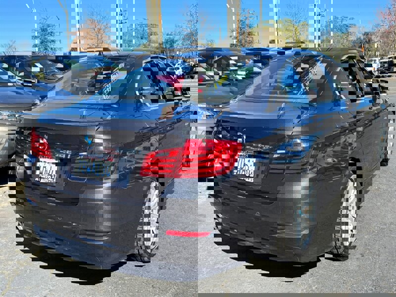 Used 2014 BMW 528i Sedan image 2