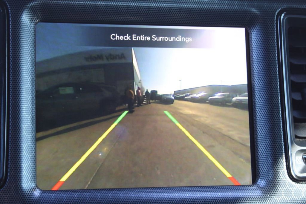 Used 2018 Dodge Challenger R/T Scat Pack w/ Leather Interior Group image 32